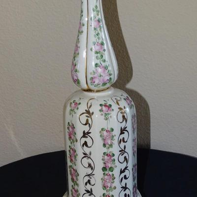Vintage White Table Lamp