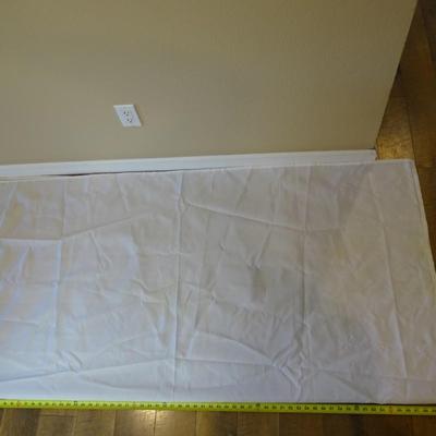 Various Bathroom Decor and Items