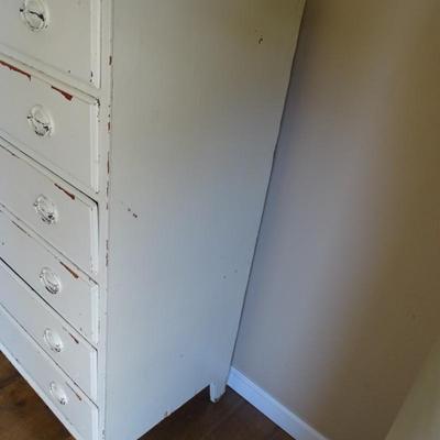 Vintage Six-drawer White Tall Chest of Drawers - Perfect for a Shabby Chic Decor