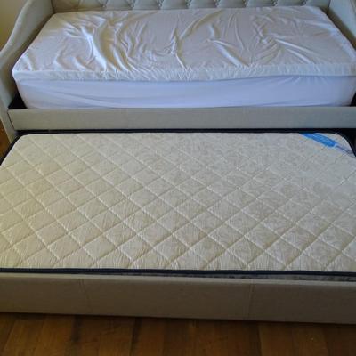 Twin Tufted Fabric Day Bed with Trundle and Two Twin Mattresses