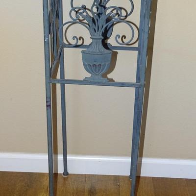 Metal Plant Stand (32" Tall)
