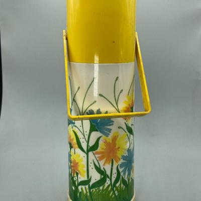 Vintage Aladdin Thermos Pump-a-Drink Floral design Yellow Blue