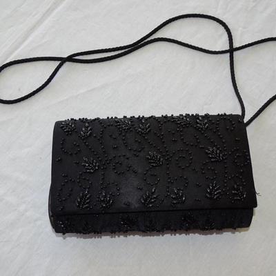 Three Patricia Nash Vintage Inspired Handbags (3)