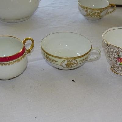 Large Set of Antique Teacup and Saucers Sets and Sugar Pot