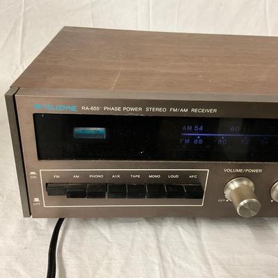 385 Vintage Teledyne Receiver AM/FM Model RA-655