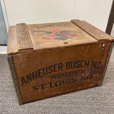 Vintage Anheuser-Busch Budweiser Wooden Box Crate Case with Hinged Lid