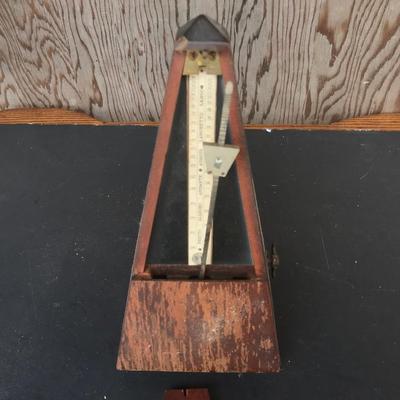 ANTIQUE METRONOME