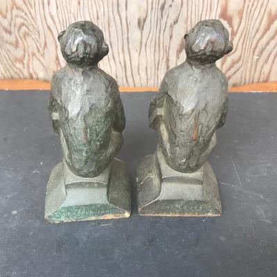 BOOKENDS