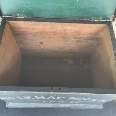 19TH CENTURY BOX LOT