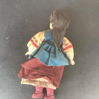 ANTIQUE DOLL