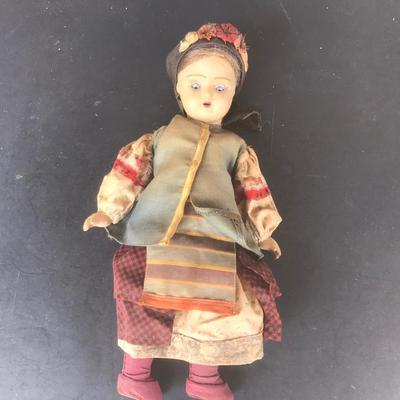 ANTIQUE DOLL