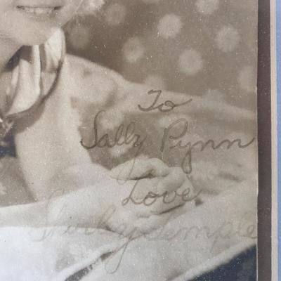 AUTOGRAPH LOT