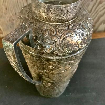 COCKTAIL SHAKER