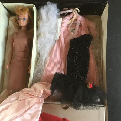 BARBIE LOT