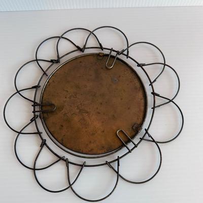 VINTAGE  MCM TILE  TRIVET w/COLLAPSIBLE WIRE FRAME