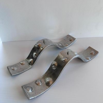 PAIR, SILVER METAL FREEFORM CANDLE HOLDERS