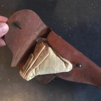 HOLSTER LOT