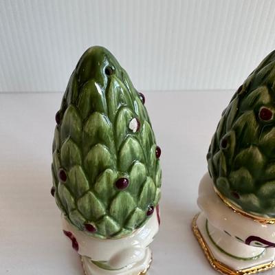 PAIR, TOPIARY SALT & PEPPER SHAKERS