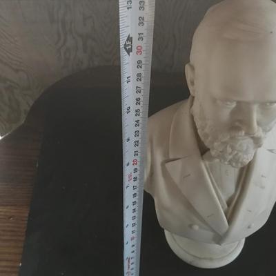 PRESIDENT LOT