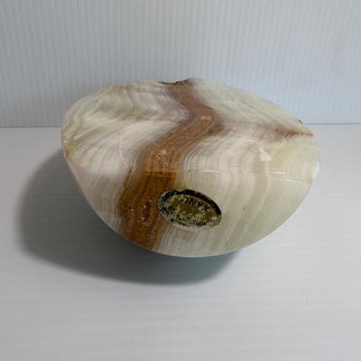 WHITE ONYX STONE EGG