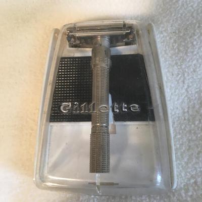 Vintage Gilette razor