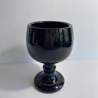 TIARA GLASS WEISS BLACK AMETHYST GLASS PEDESTAL CANDY BOWL