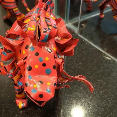 Metal lion made in Zimbabwe