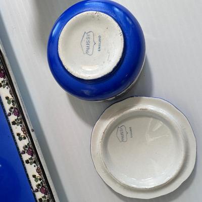 PALISSY ENGLAD PORCELAIN 7PC VANITY DRESSER SET