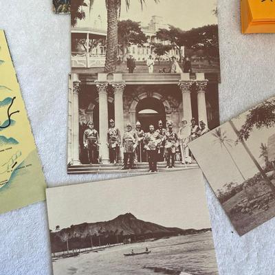 Post Cards & Tourist Memorabilia