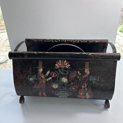 VINTAGE HAND PAINTED TOLE MAGAZINE RACK