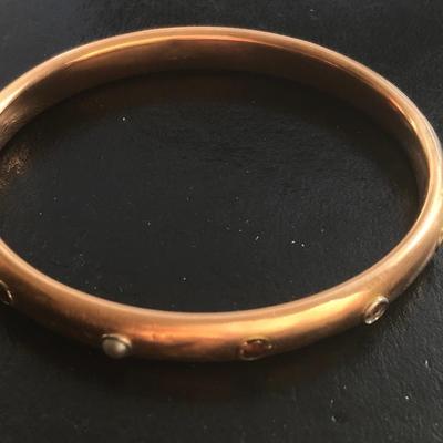 14KT GOLD BANGLE