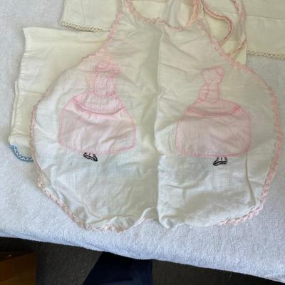 Sunbonnet Sue childs apron