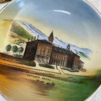 Lot of souvenir items