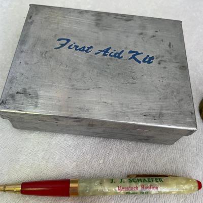 Lot of souvenir items