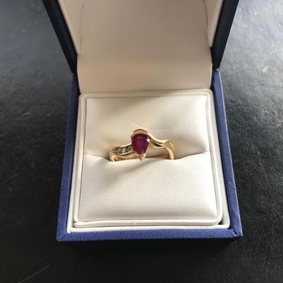 14KT GOLD RING