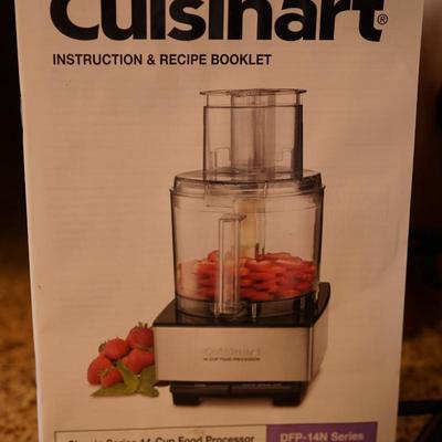 EXCELLENT CUISINART FOOD PROCESSOR