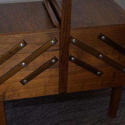 VINTAGE ACCORDIAN STYLE SEWING BOX/ NICE FINISH AND STOCKED FULL