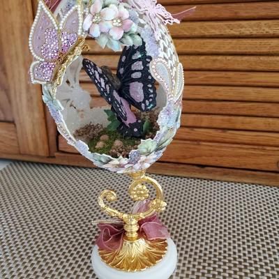 Butterfly Diorama in Goose Egg
