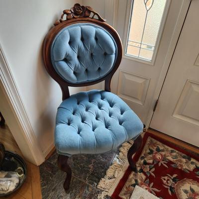 Vintage Blue English Victorian Tuft back Accent Side chair w Rose Carving