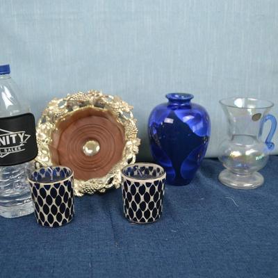 LOT 224. HOME DECOR, BARWARE AND GREEK VASE