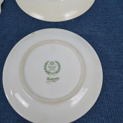 LOT 229. VARIETY OF PLATES AND TEA BAG REST