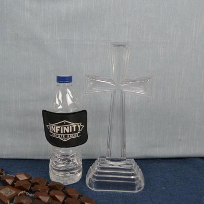LOT 231. VINTAGE WOOD ROSARY 63" LONG AND GLASS CROSS