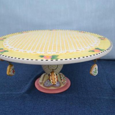 LOT 232. CAKE PLATE AND GLASSWARE