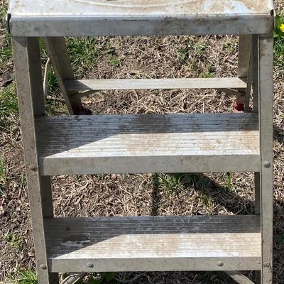 Step Ladder