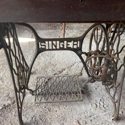 Vintage Singer Sewing Pedal Cabinet Machine