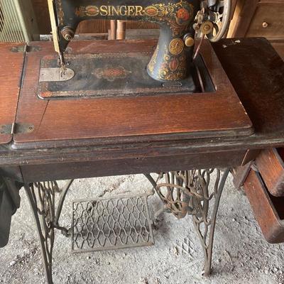 Vintage Singer Sewing Pedal Cabinet Machine