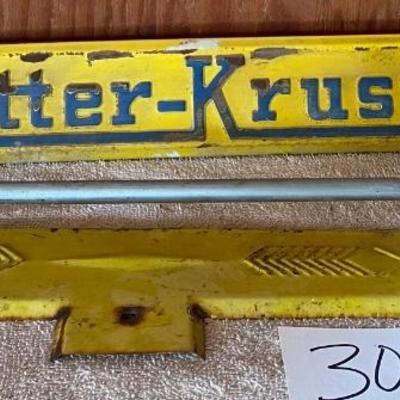 Vintage Butter-Krust Bread Door Push