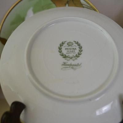 LOT 236. DECORATIVE PLATES AND POT