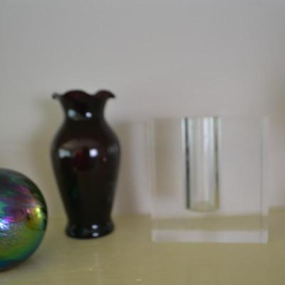 LOT 237. HOME DECOR ITEMS