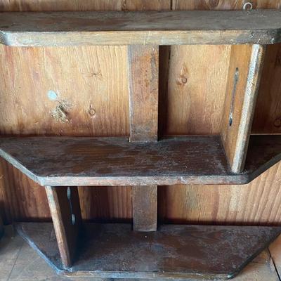2 Wall Hanging Shelves